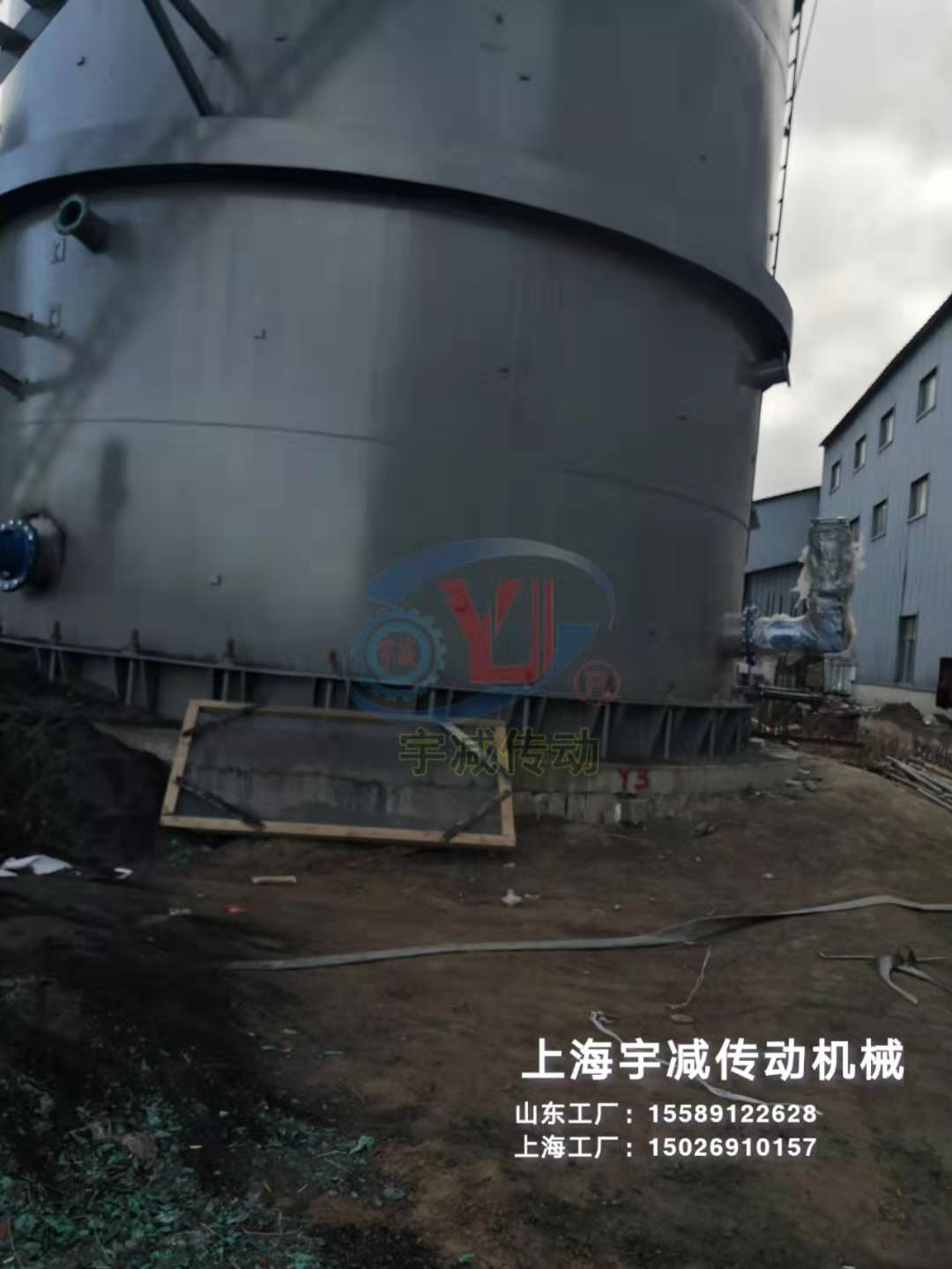内蒙古热电项目脱硫塔侧入式搅拌器现场指导安装